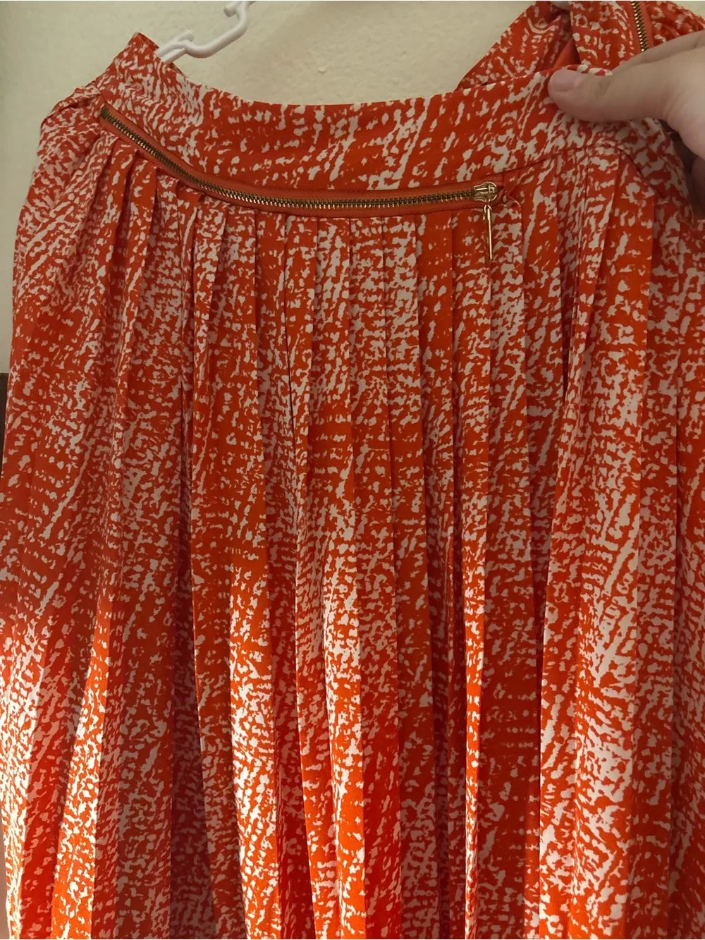 MYNT 1792 Orange and White Printed A-Line Pleated Skirt with Gold Zip